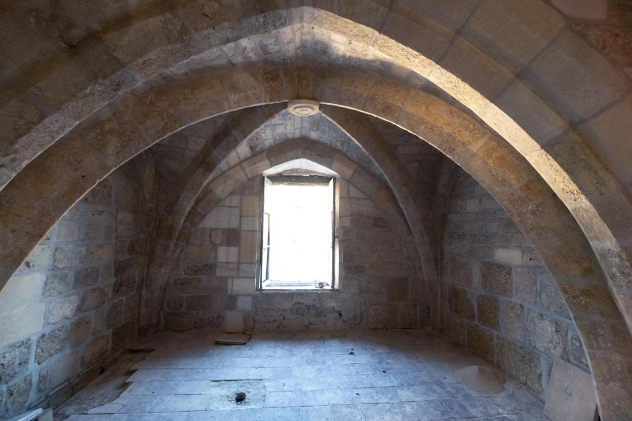 Chambre A Baldaquin Maison De L'Eglise Du Couvent Narbonne Dış mekan fotoğraf