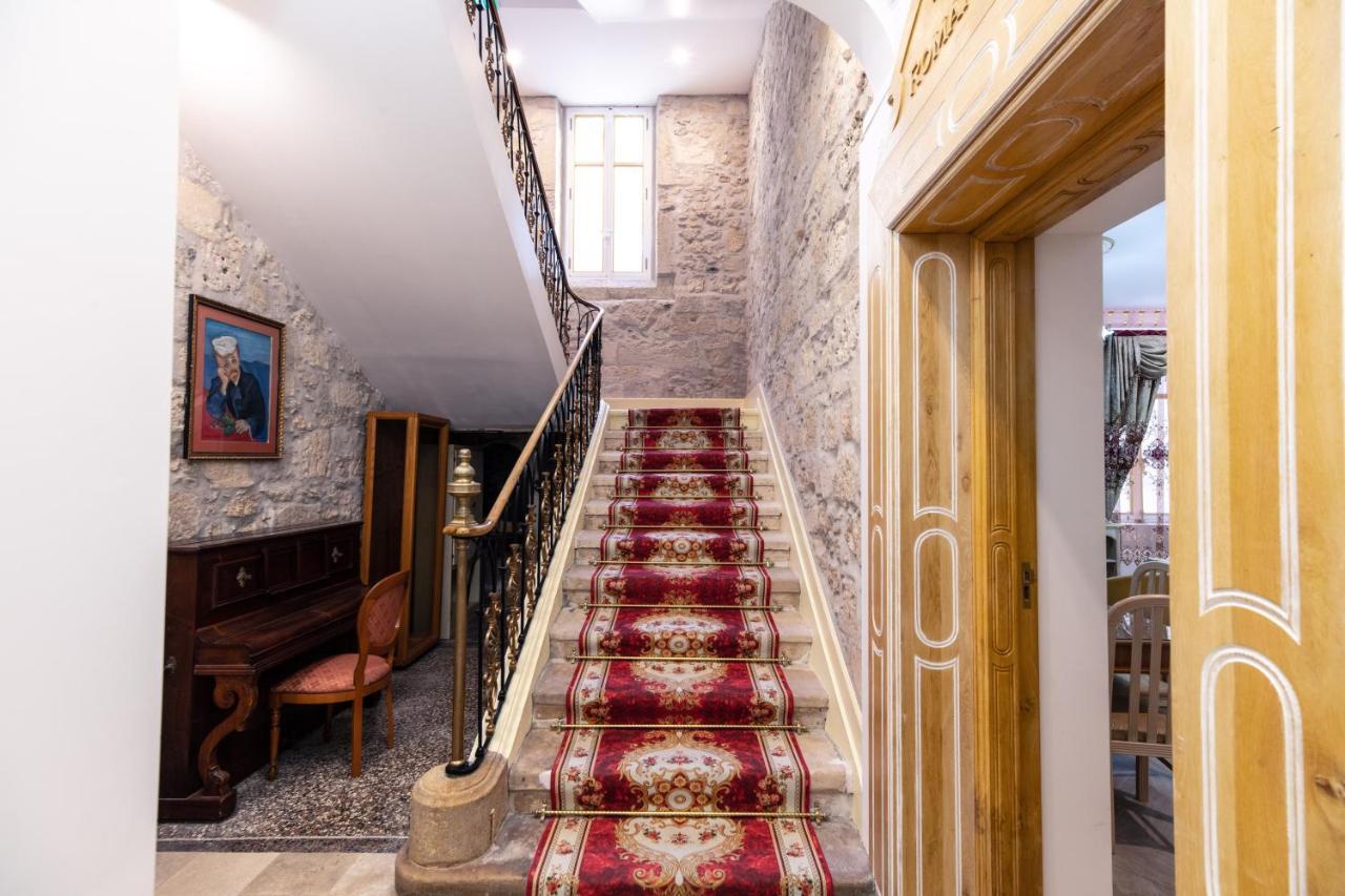Chambre A Baldaquin Maison De L'Eglise Du Couvent Narbonne Dış mekan fotoğraf