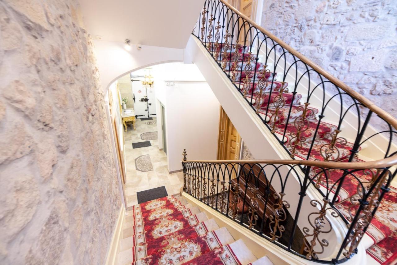 Chambre A Baldaquin Maison De L'Eglise Du Couvent Narbonne Dış mekan fotoğraf